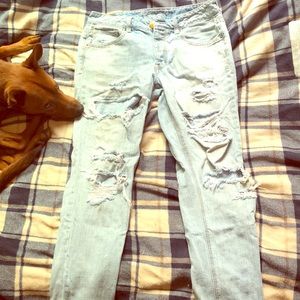 Distressed boyfriend jeans